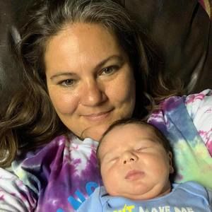 Meet your Posher, Nikki